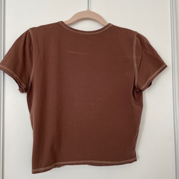 Brown Hollister Baby Tee - Picture 2 of 2